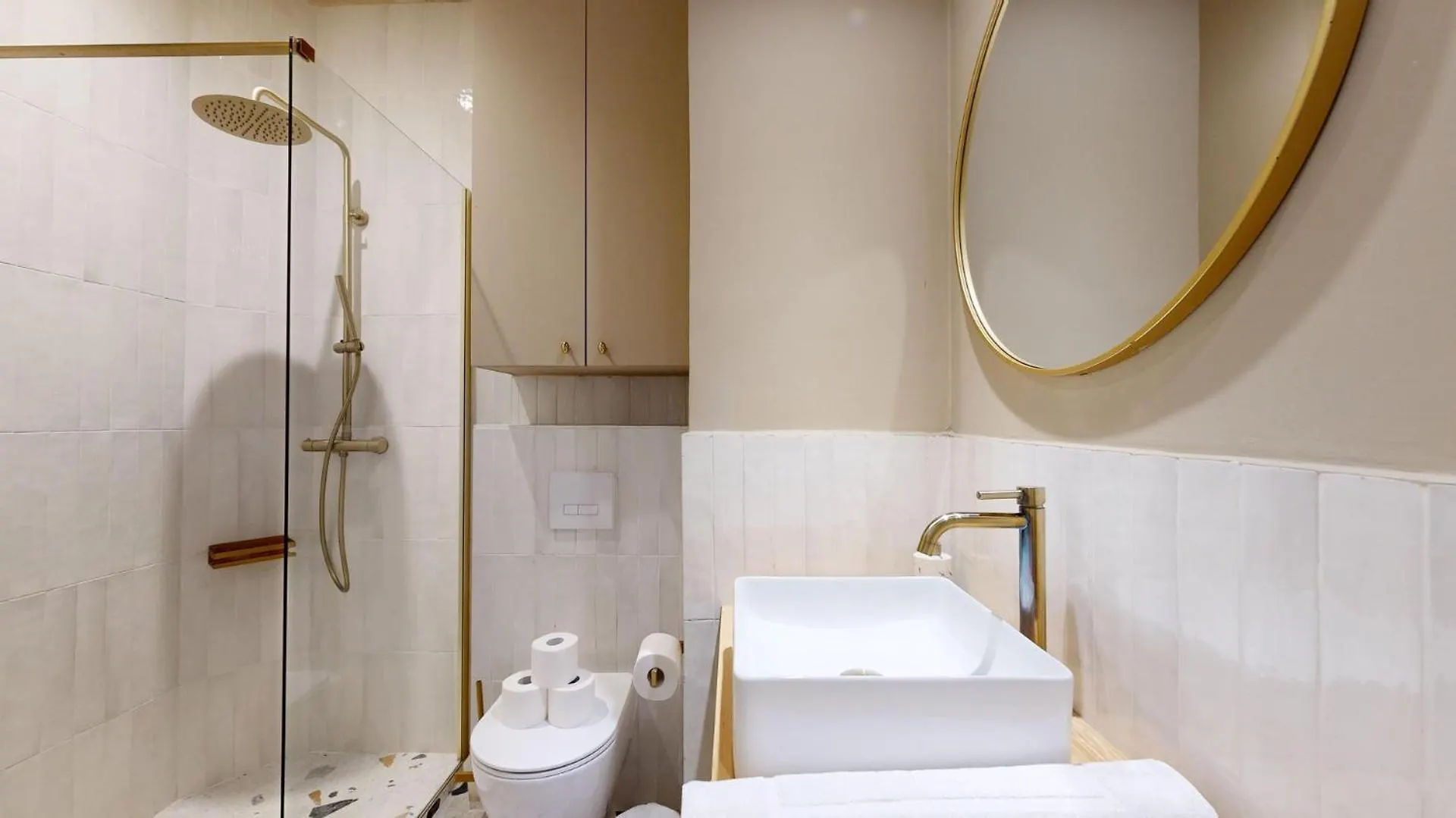 Bluestay 44 - Charmant Appartement A Paris